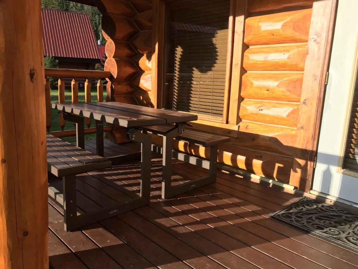 فيلا غولدنفي Yoho Chalets المظهر الخارجي الصورة