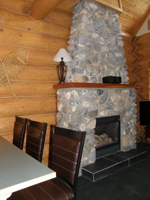 فيلا غولدنفي Yoho Chalets الغرفة الصورة